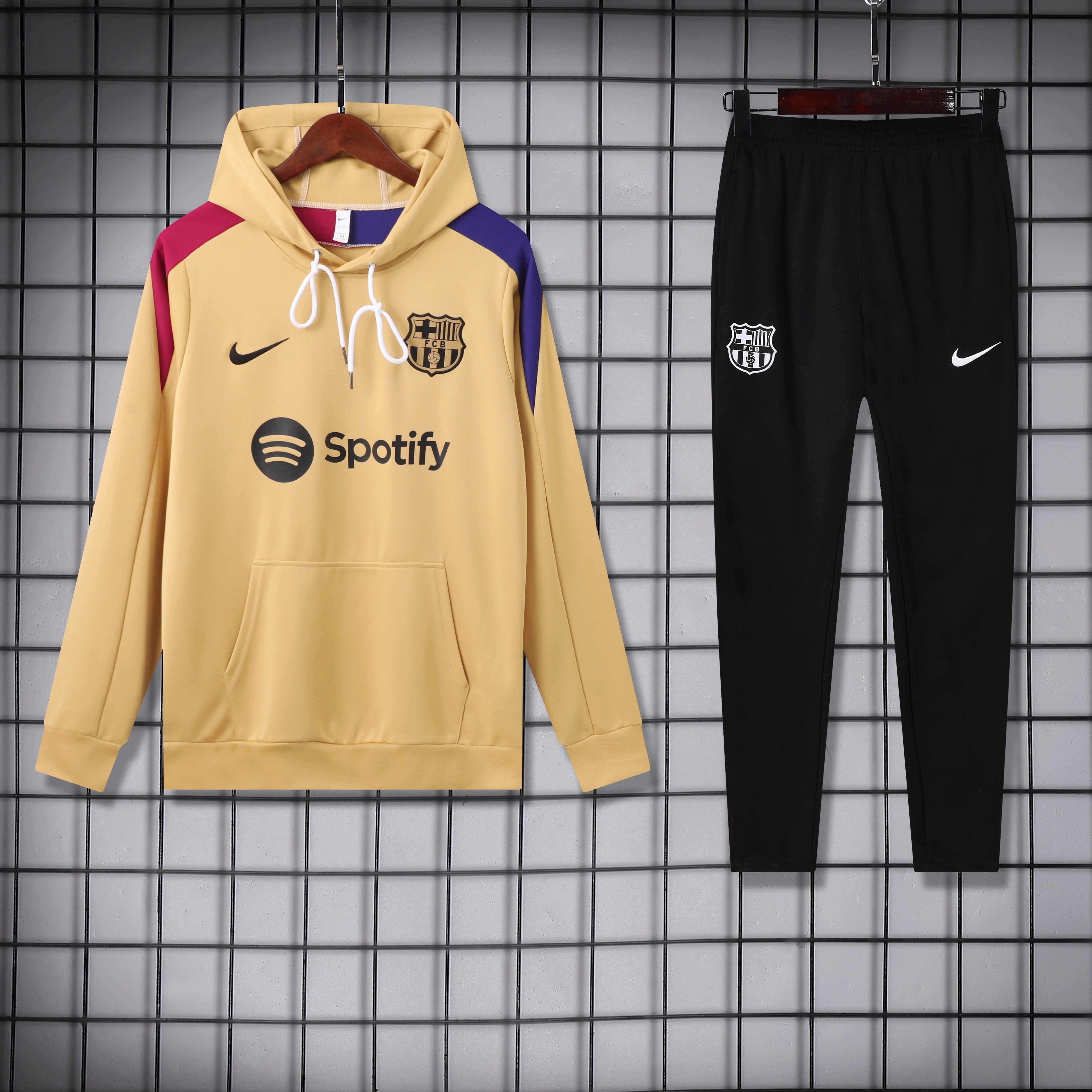 Nike Football Hoodie Set