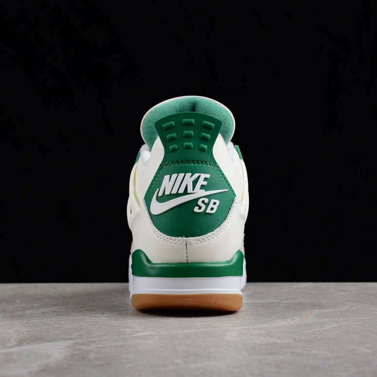 Nike Sb X Air Jordan 4 “Pine Green”