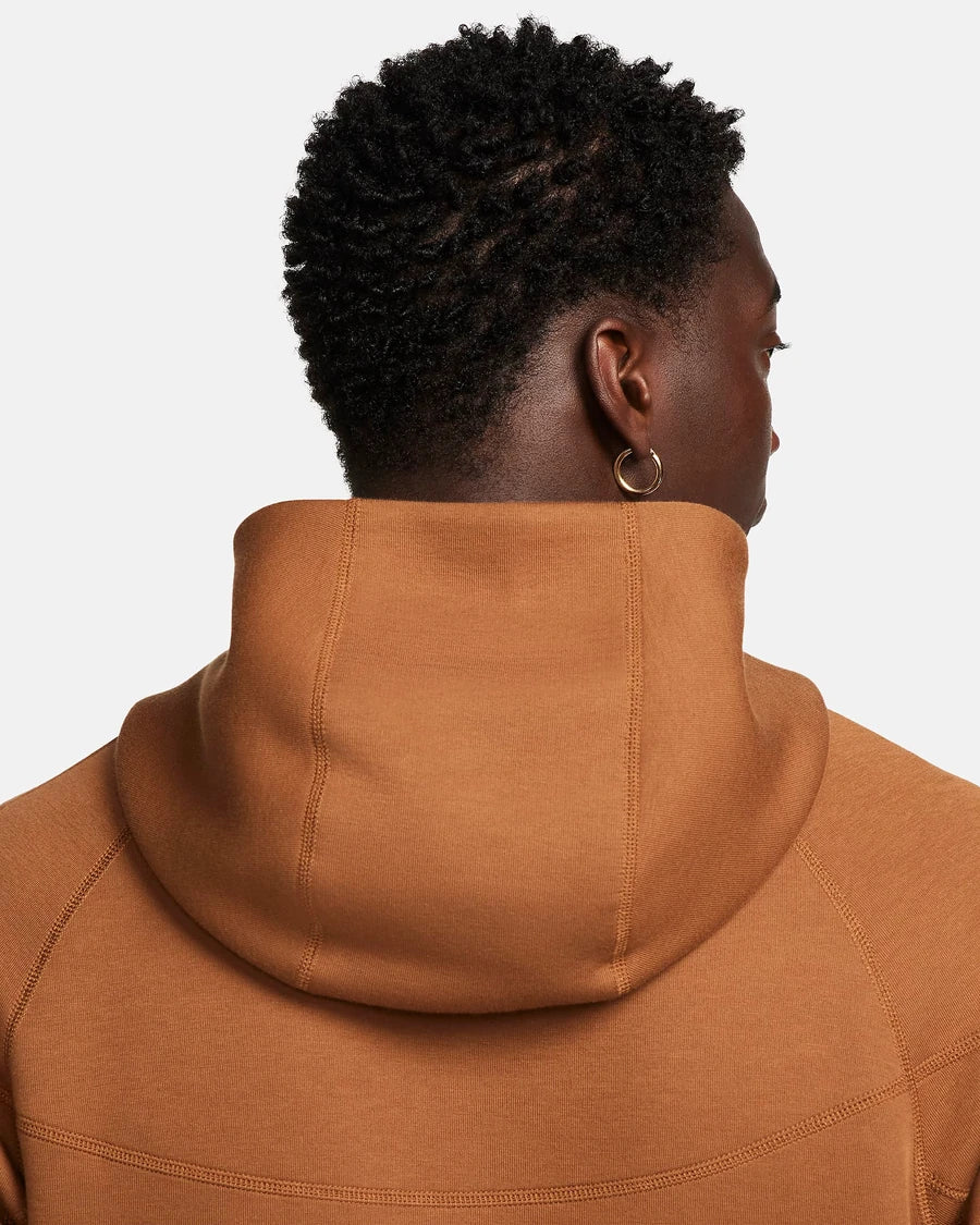 Nike Tech Fleece-Brown