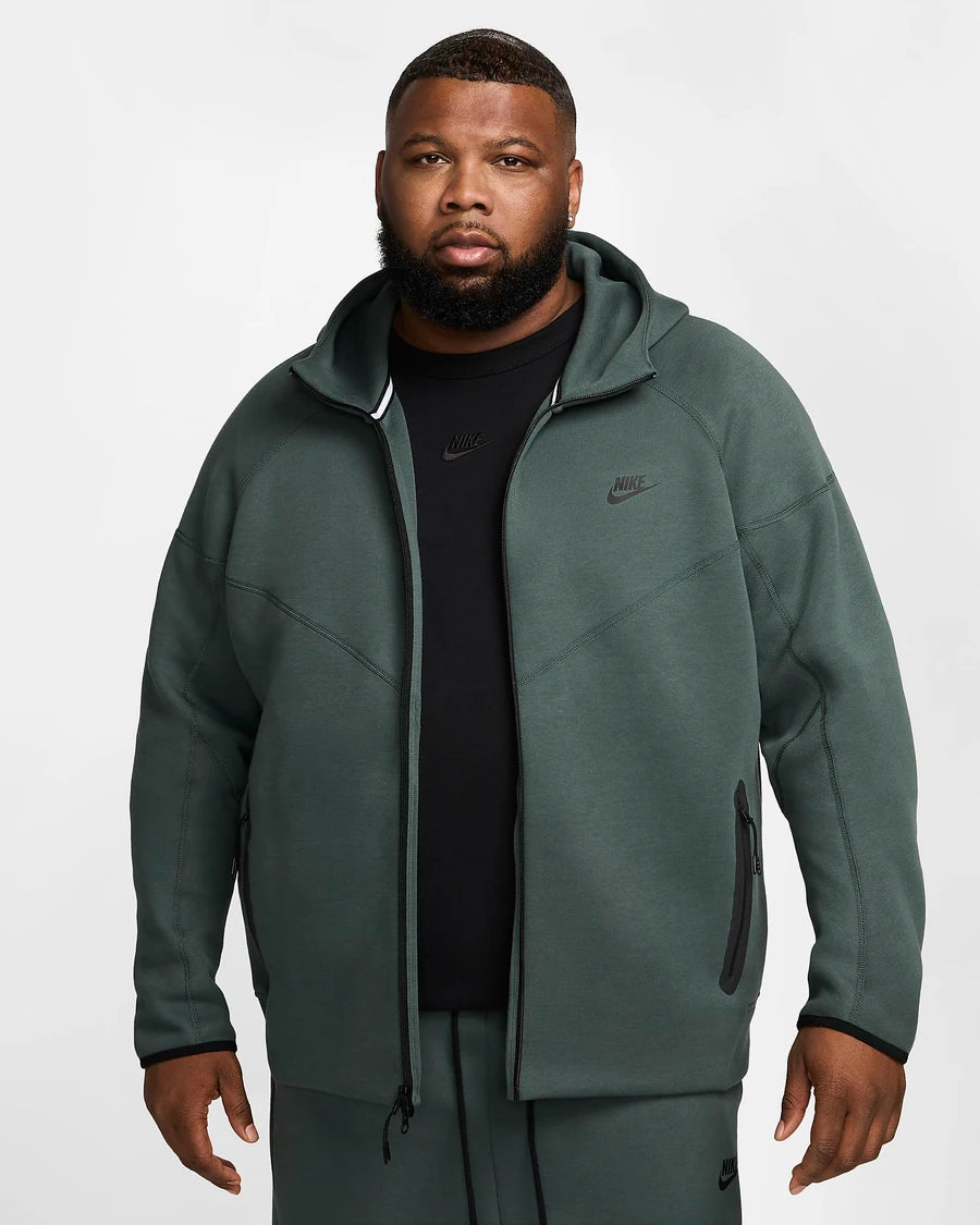 Nike Tech Fleece- Vintage Green